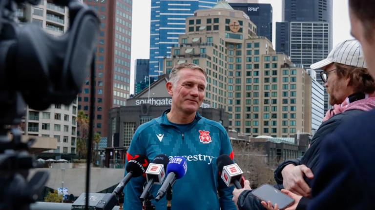 Phil Parkinson. Credit - WrexhamAFC.co.uk