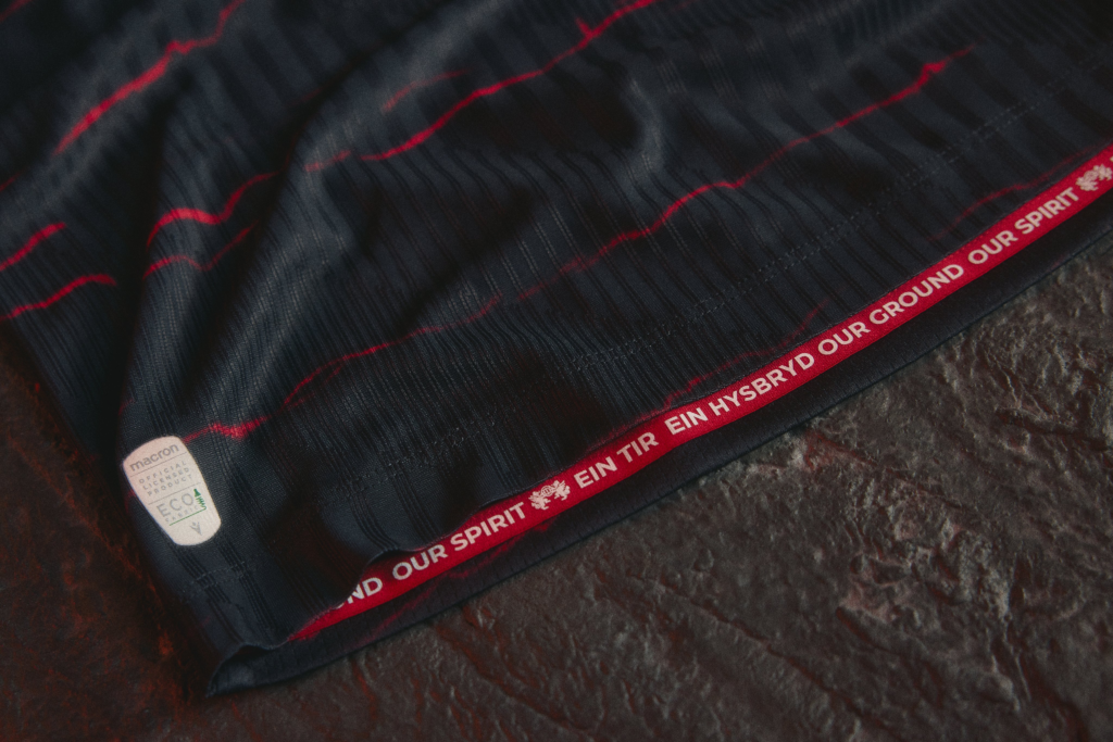 Wrexham 2026/27 Away Kit. Credit: Wrexham AFC
