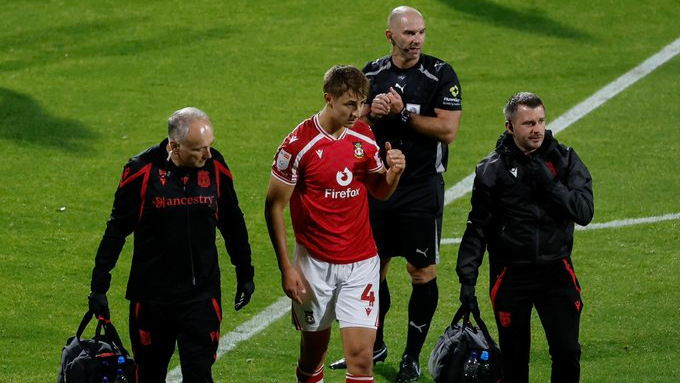 Max Cleworth Injury. Credit: Wrexham AFC